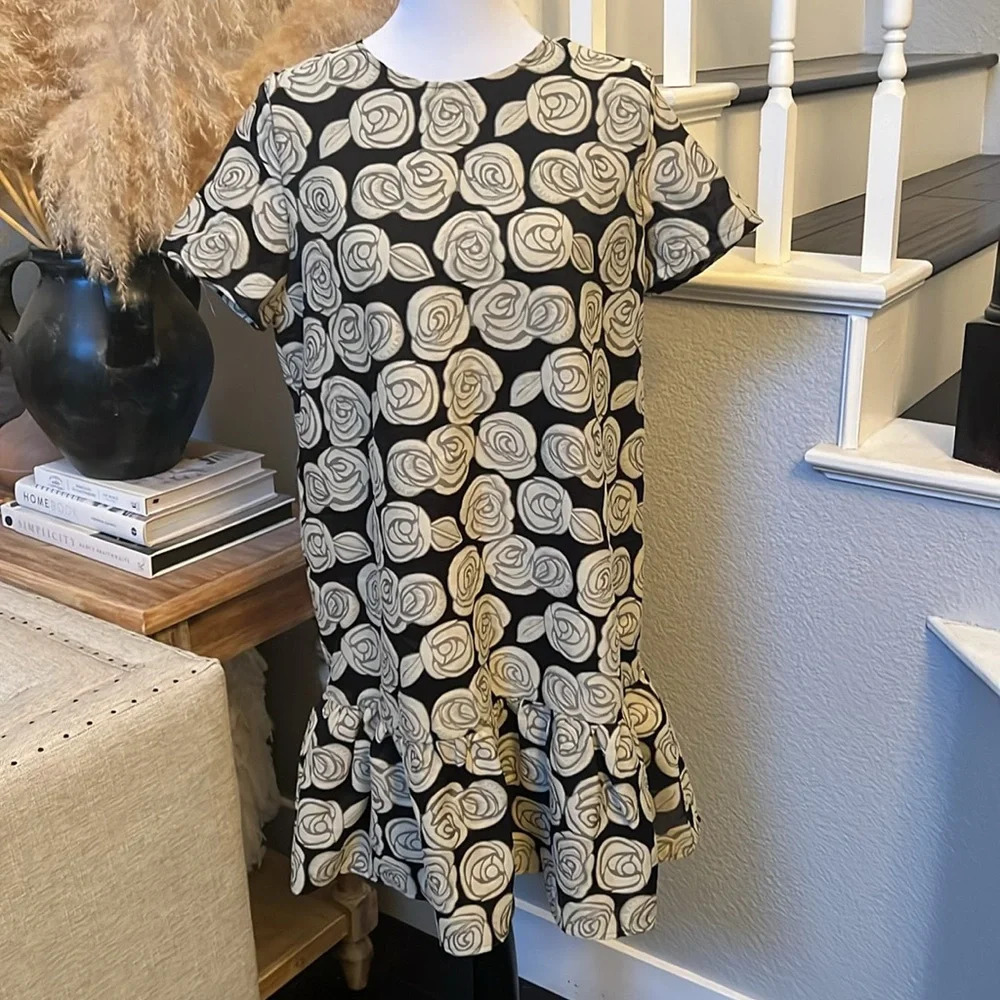 Who What Wear Floral Shift Dress Black Lined Ruffle Flower Boho Hippie Medium - Picture 2 of 7